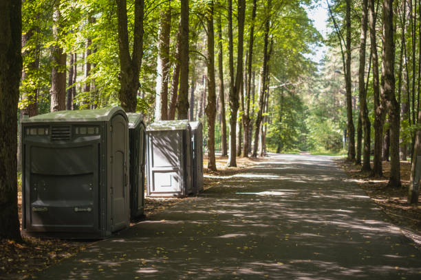 Portable Toilet Options We Offer in Mansfield Center, CT